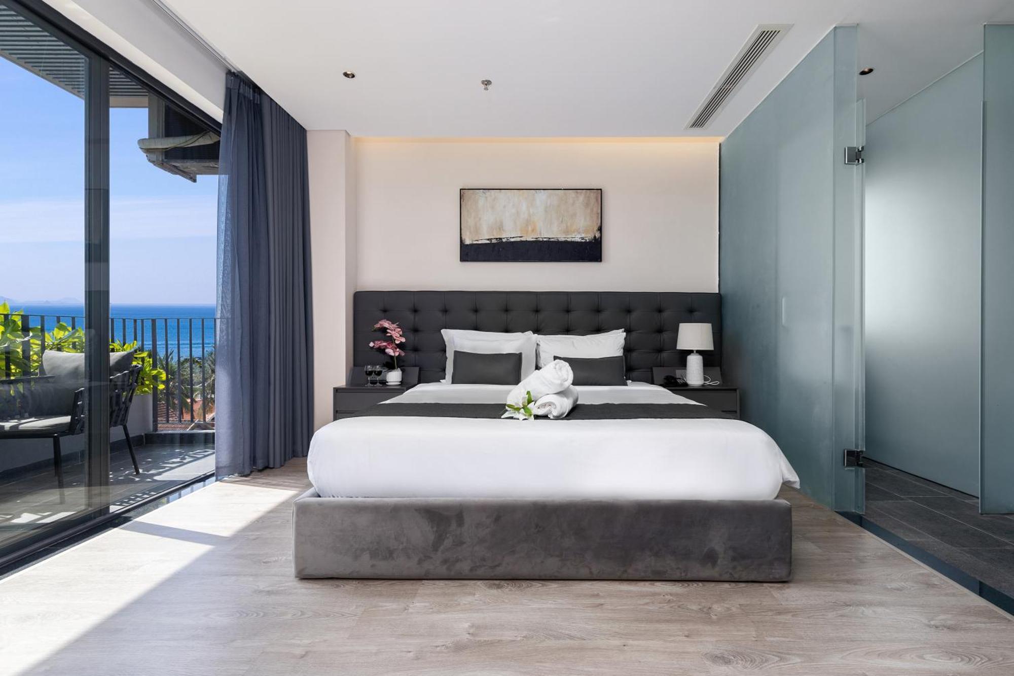 Jbay Beachfront Boutique Hotel Đà Nẵng Exterior foto