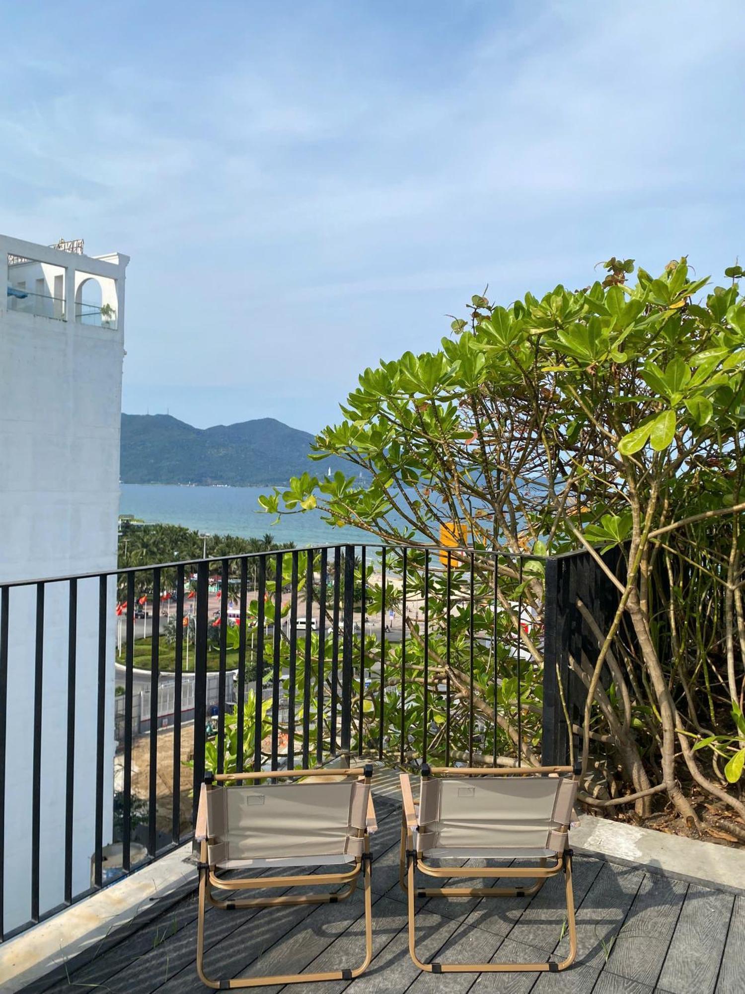 Jbay Beachfront Boutique Hotel Đà Nẵng Exterior foto